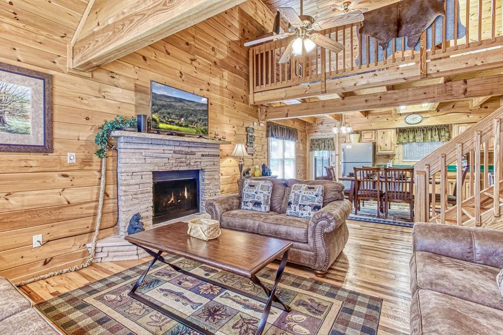Villa Smoky Mountain Gem à Gatlinburg Extérieur photo